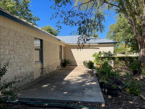 217 Green Pasture Drive Hutto TX 78634