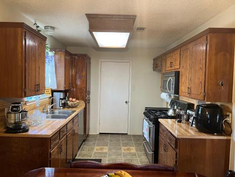 217 Green Pasture Drive Hutto TX 78634