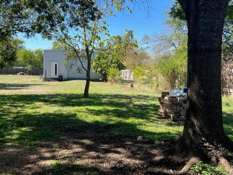 217 Green Pasture Drive Hutto TX 78634