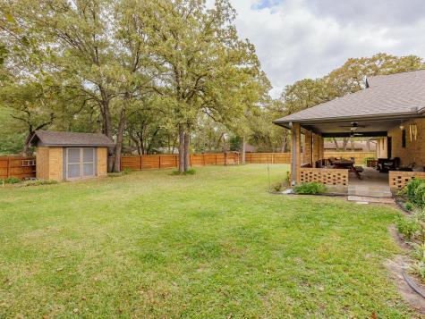 704 Enfield Road Rockdale TX 76567