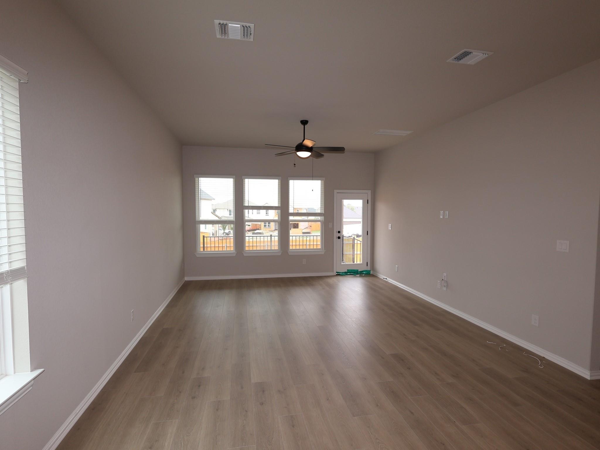 185 Grayson Elm Pass Dripping Springs TX 78620