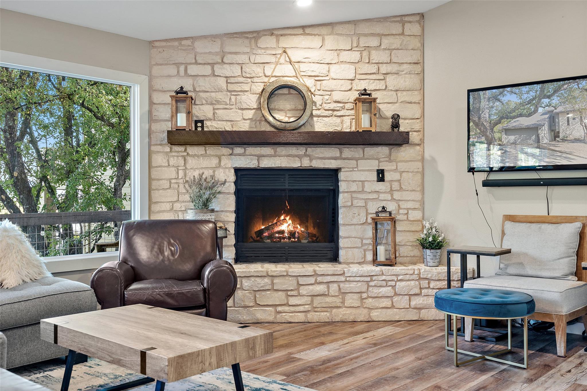 106 Center Cove Ii Loop Spicewood TX 78669