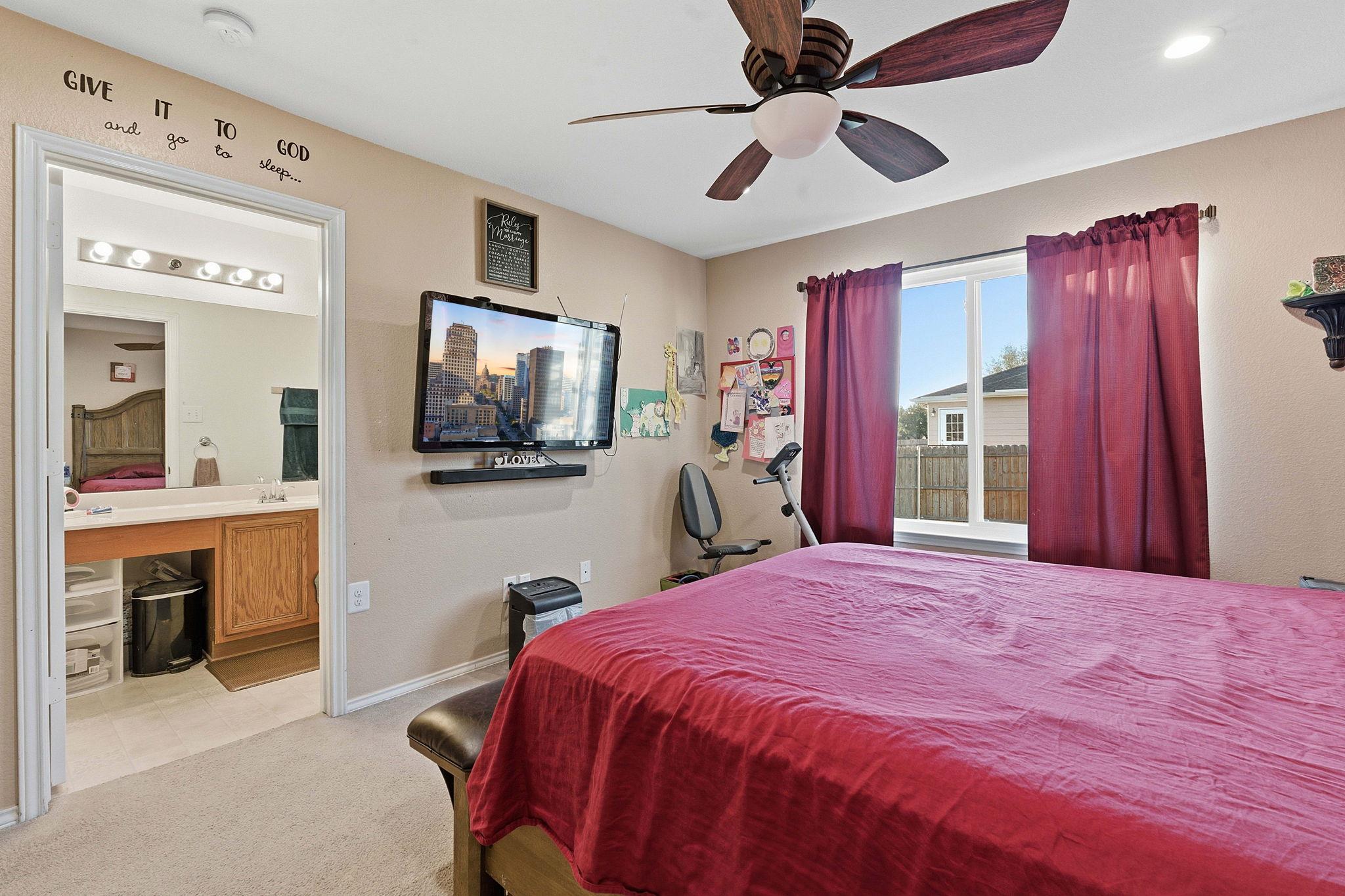 5628 SE Sunday Silence Drive Del Valle TX 78617