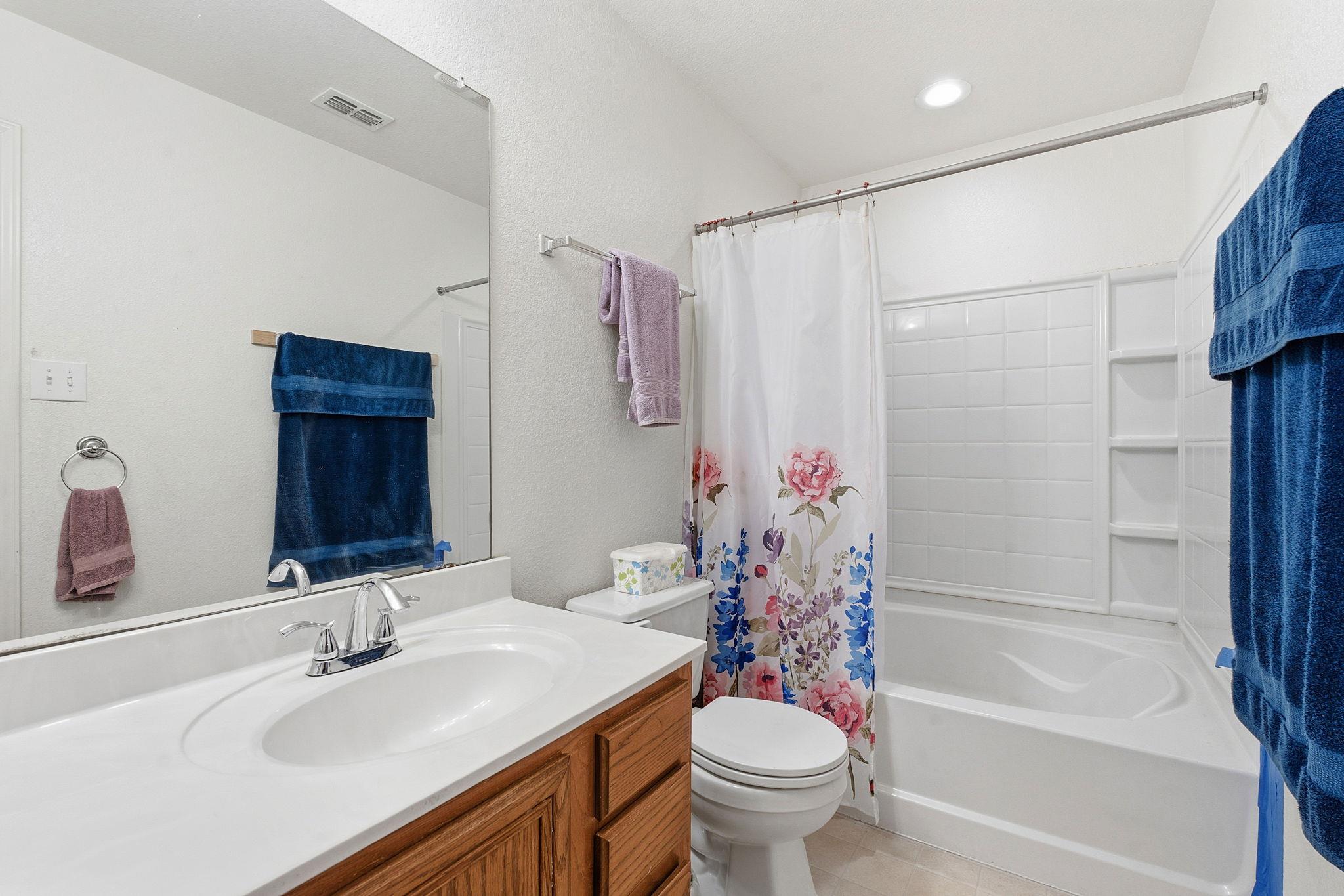 5628 SE Sunday Silence Drive Del Valle TX 78617