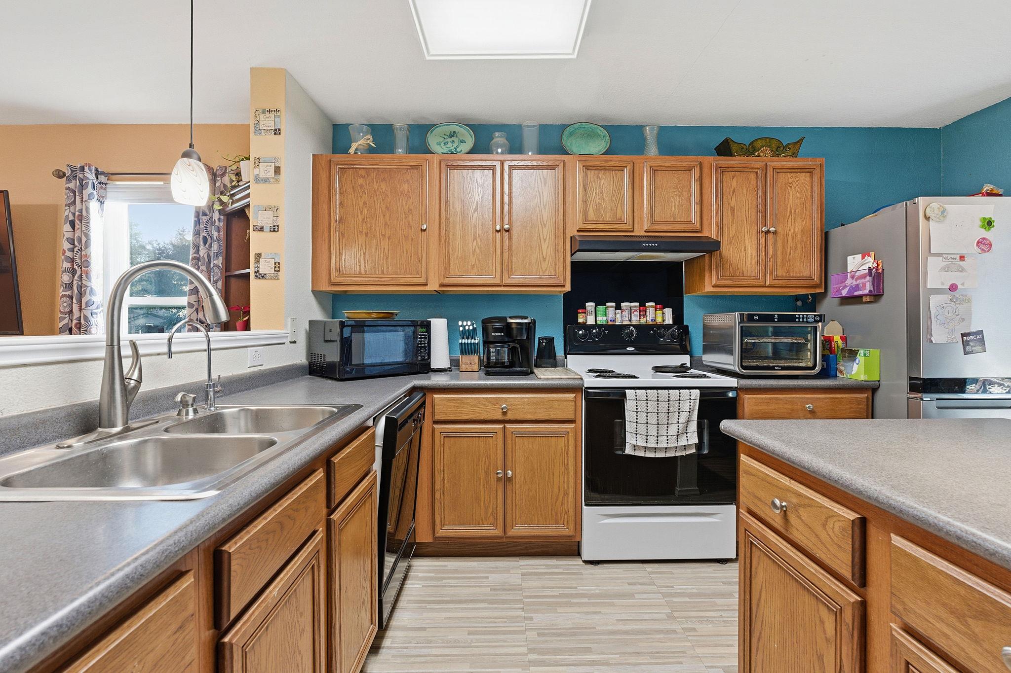 5628 SE Sunday Silence Drive Del Valle TX 78617
