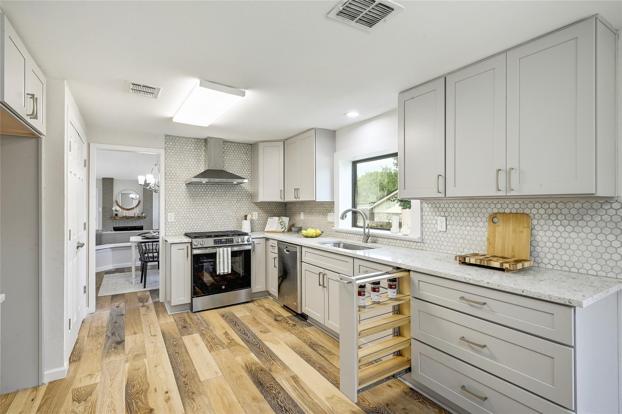 1405 Gracy Drive Austin TX 78758