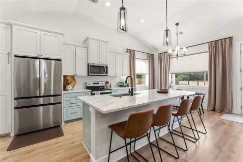 32 Acacia Drive Wimberley TX 78676