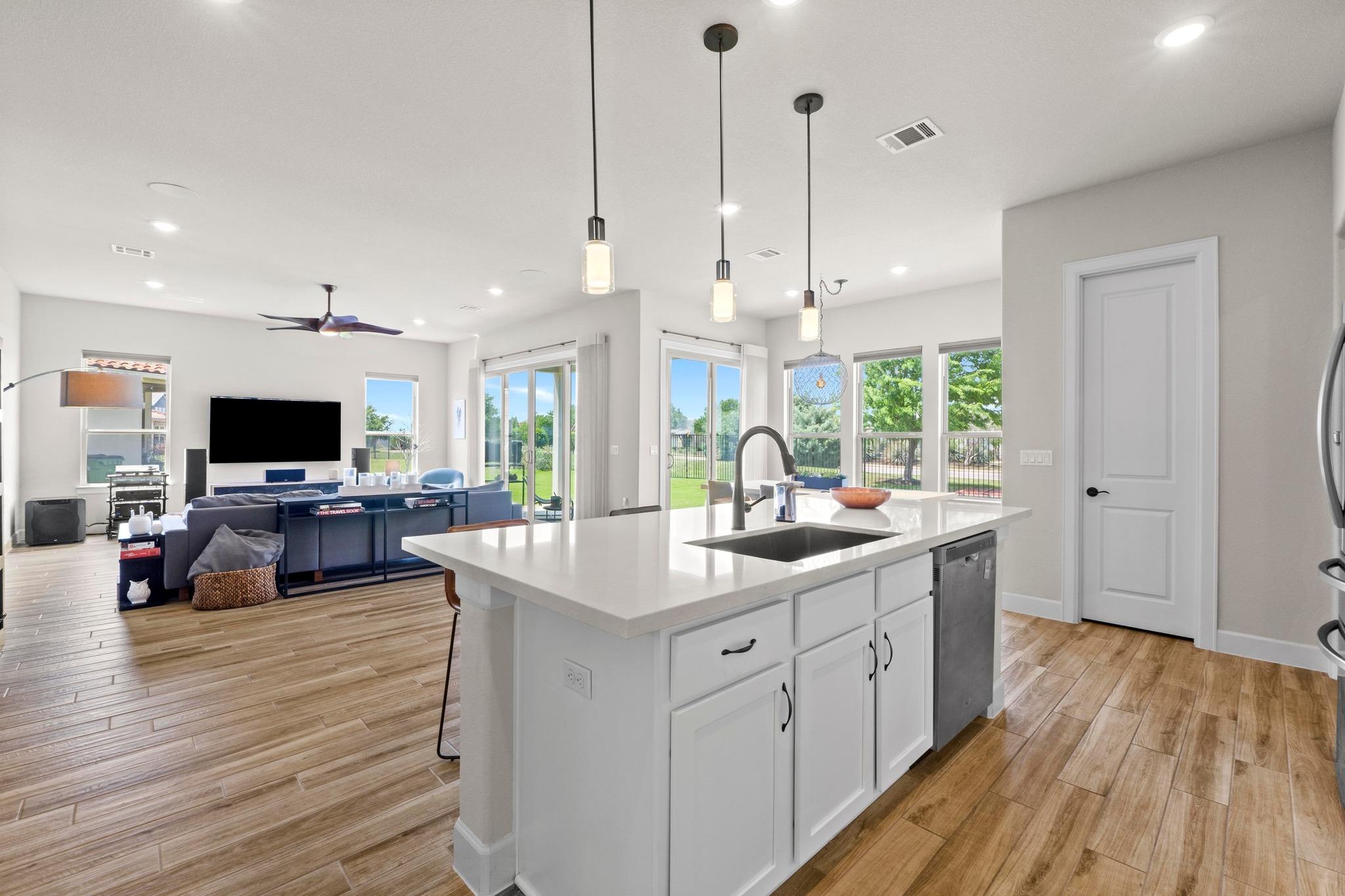 2609 Antalya Loop Leander TX 78641
