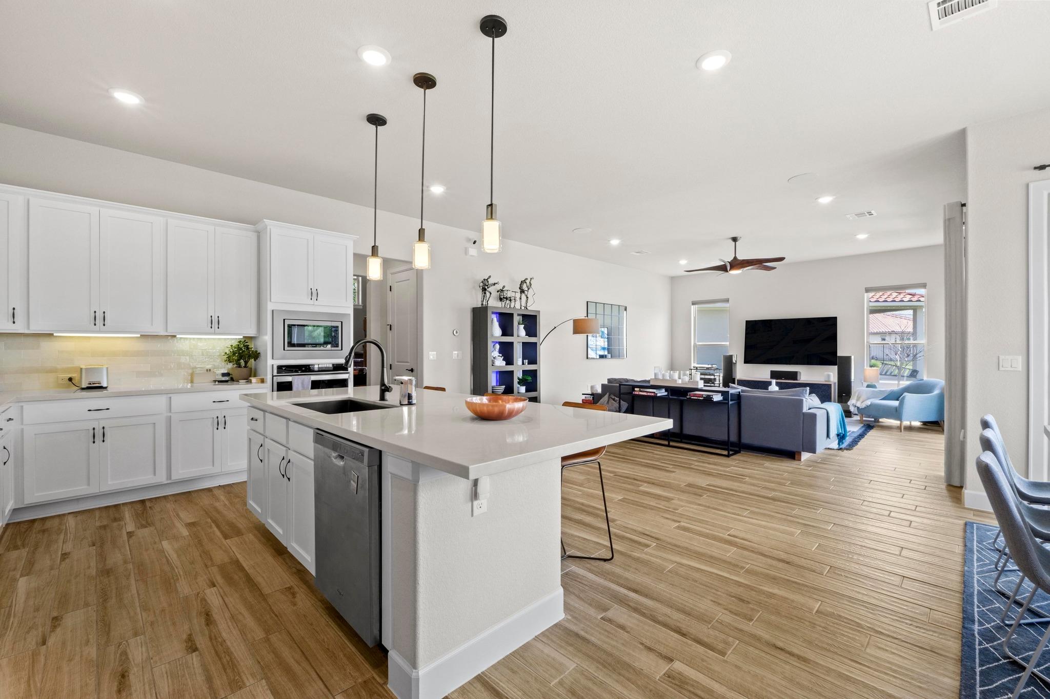 2609 Antalya Loop Leander TX 78641