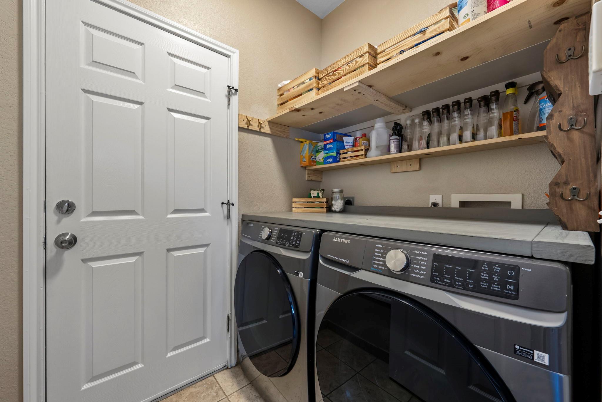 4104 Seldalia Trail Austin TX 78732