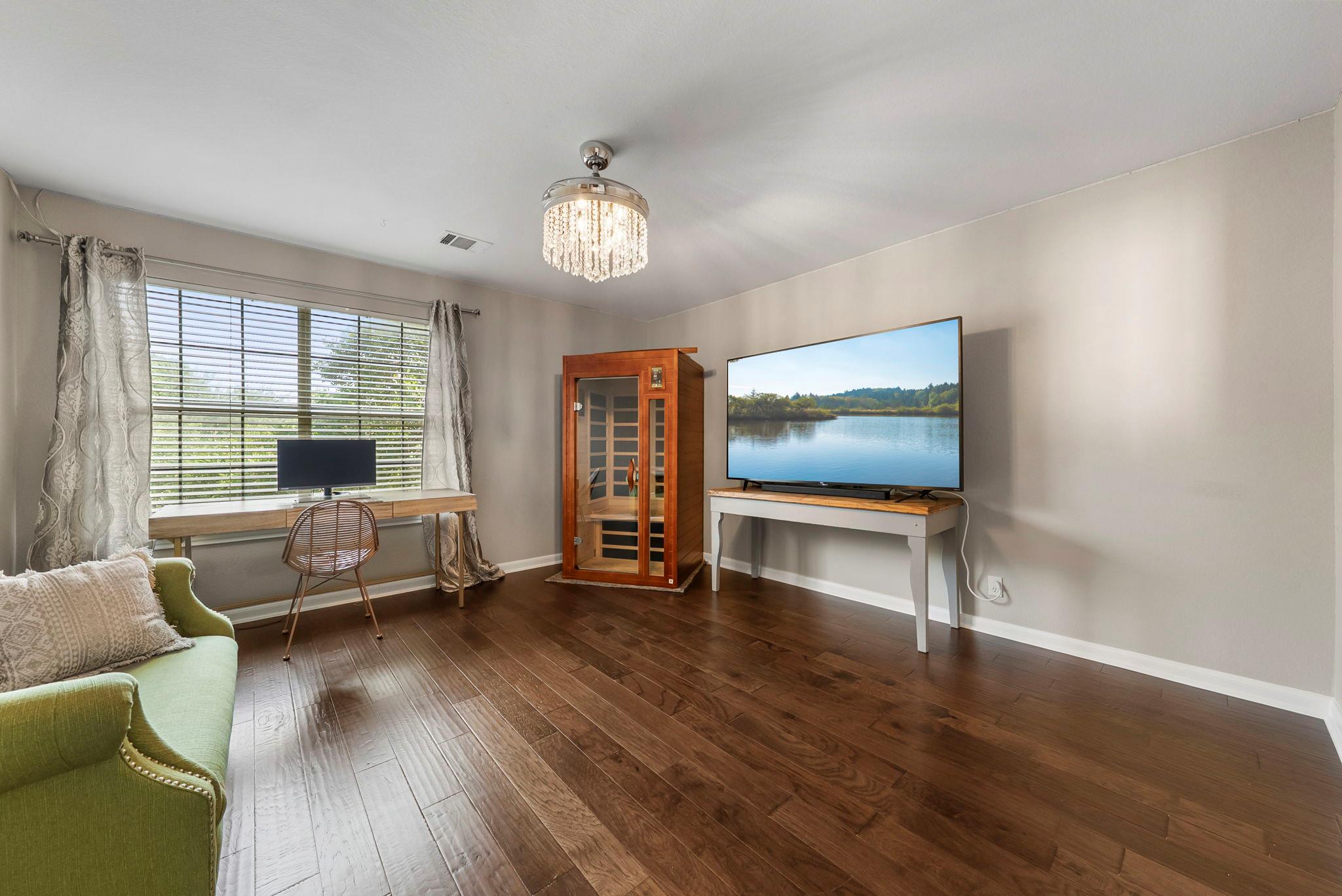 4104 Seldalia Trail Austin TX 78732