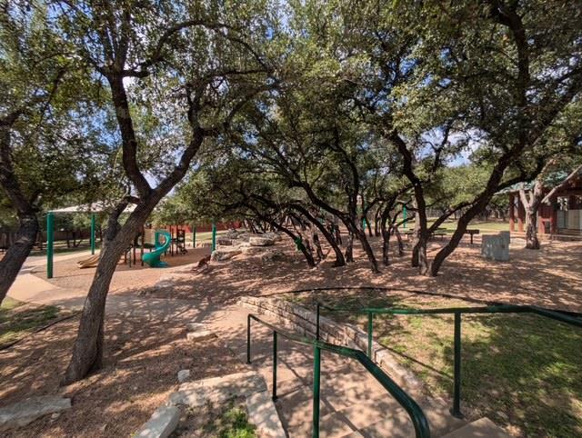 4104 Seldalia Trail Austin TX 78732