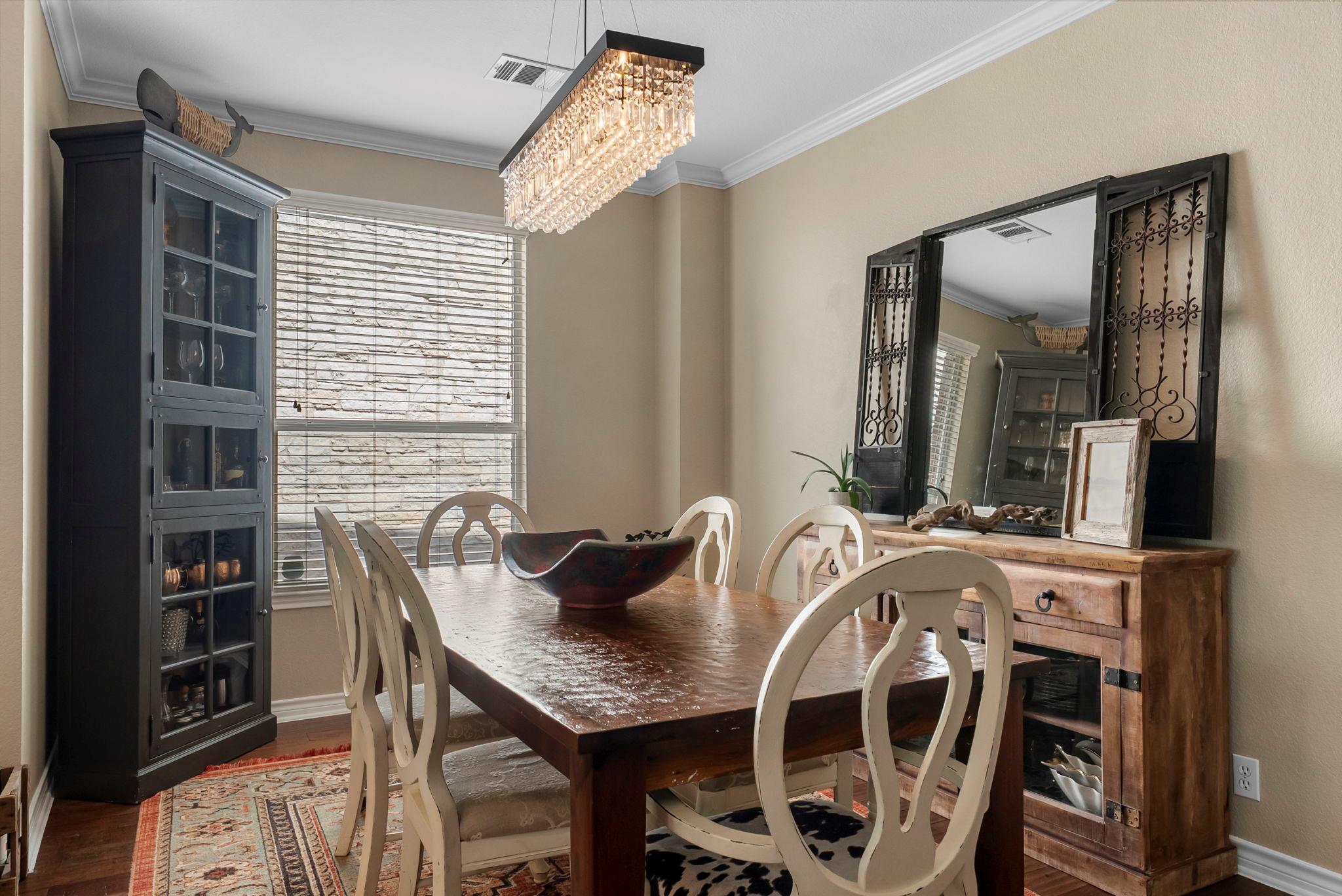 4104 Seldalia Trail Austin TX 78732