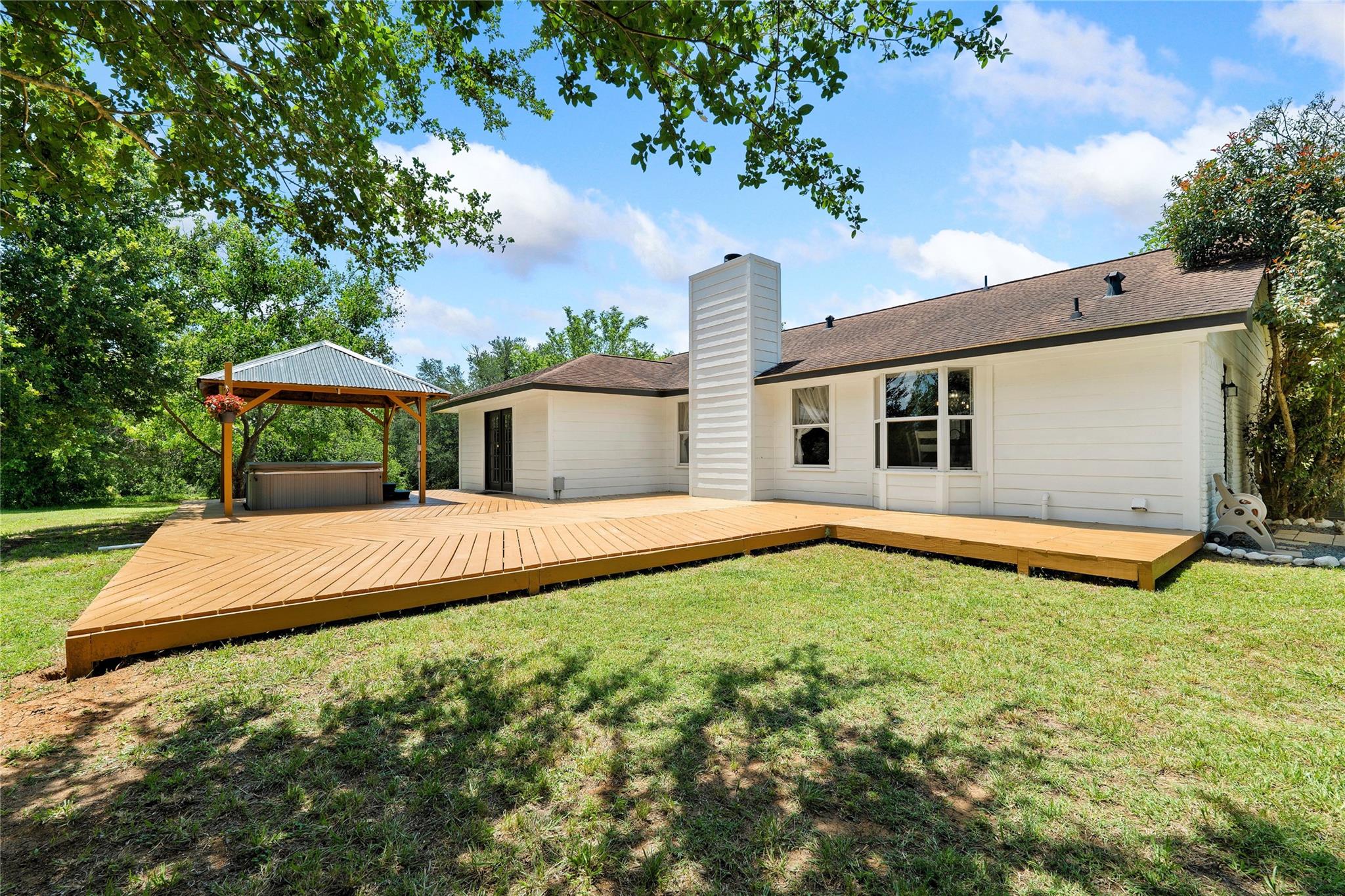 372 Hidden Oaks Drive Elgin TX 78621