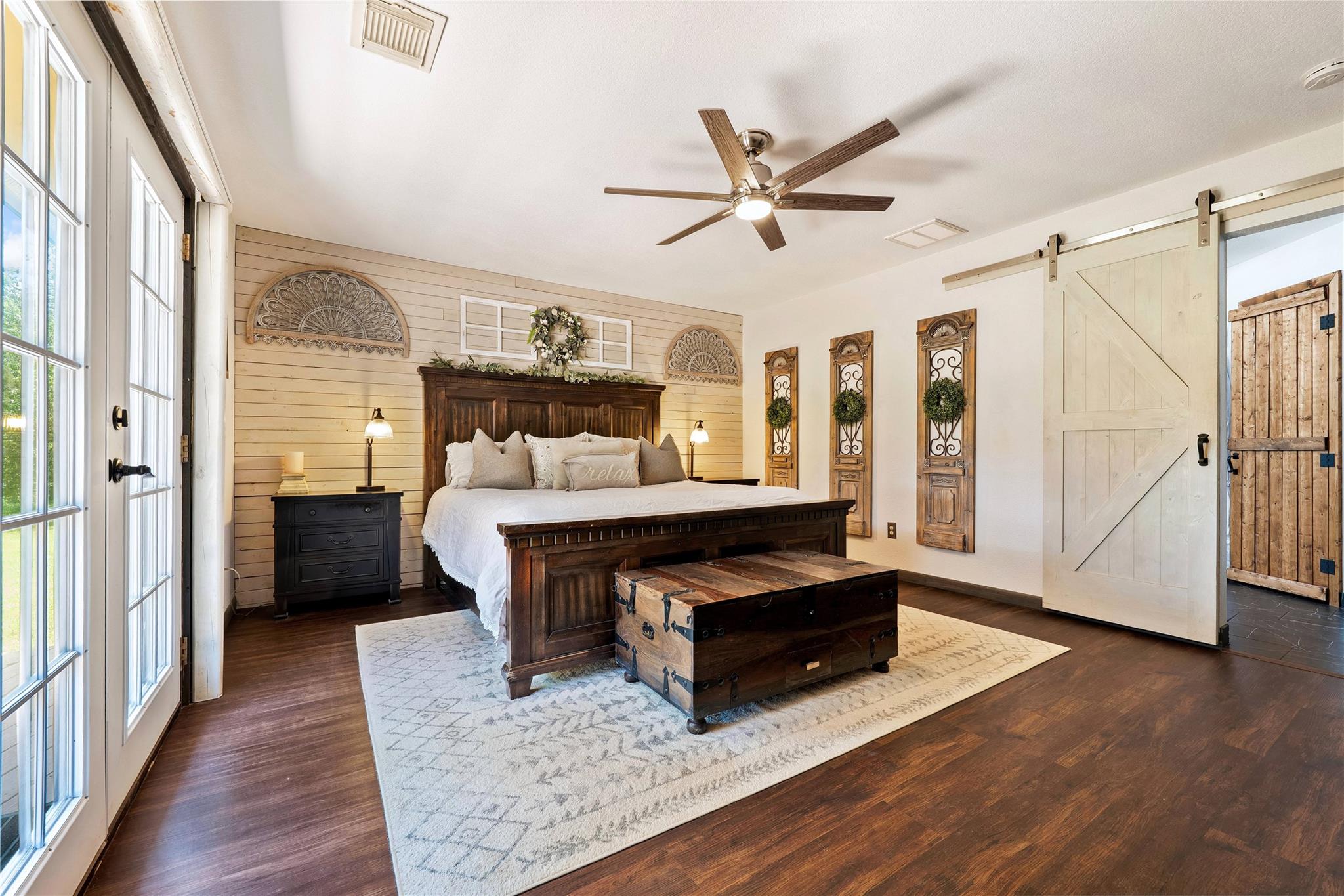 372 Hidden Oaks Drive Elgin TX 78621
