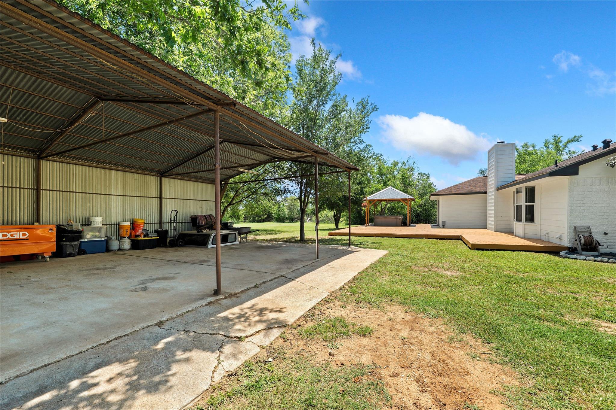 372 Hidden Oaks Drive Elgin TX 78621