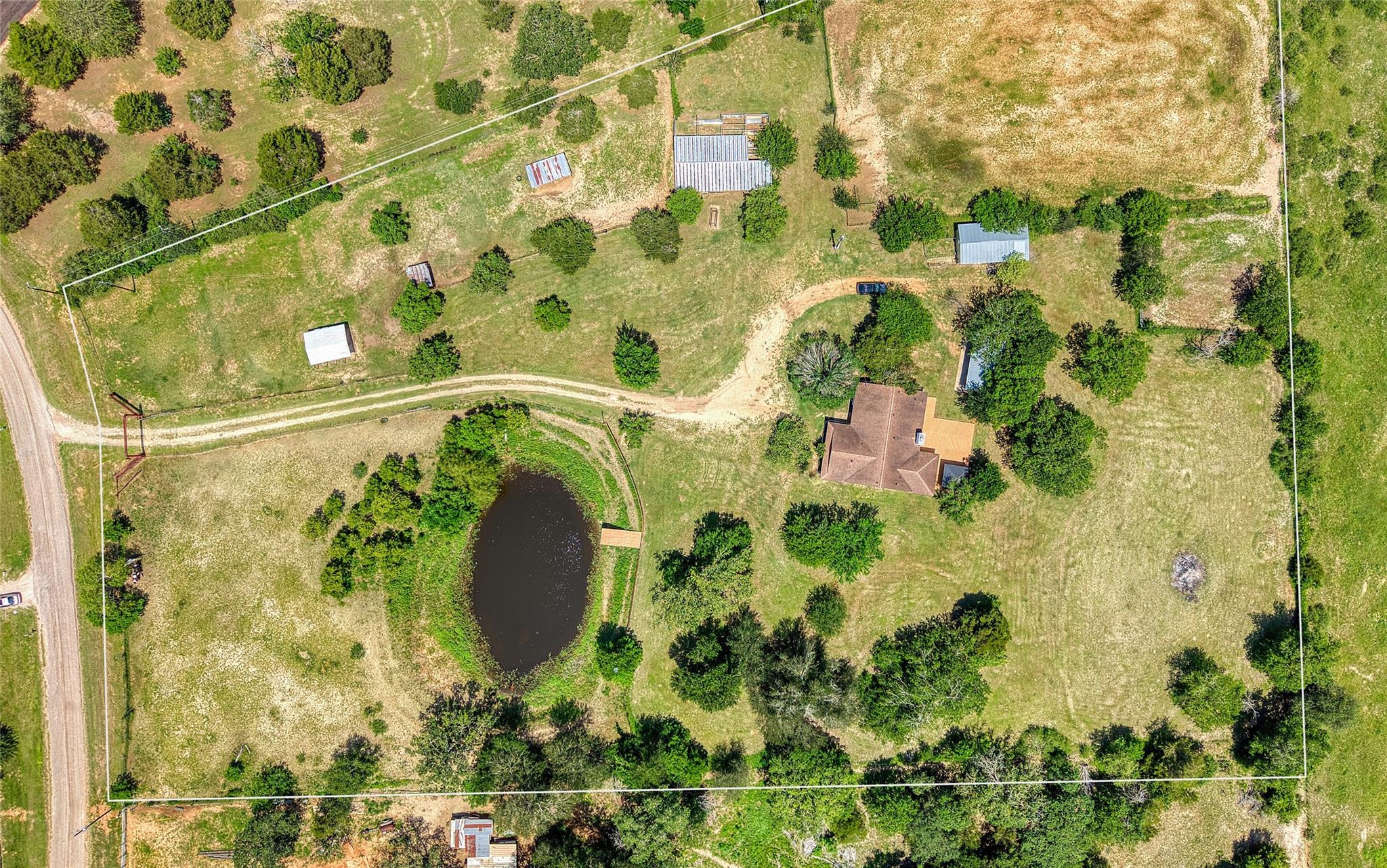 372 Hidden Oaks Drive Elgin TX 78621