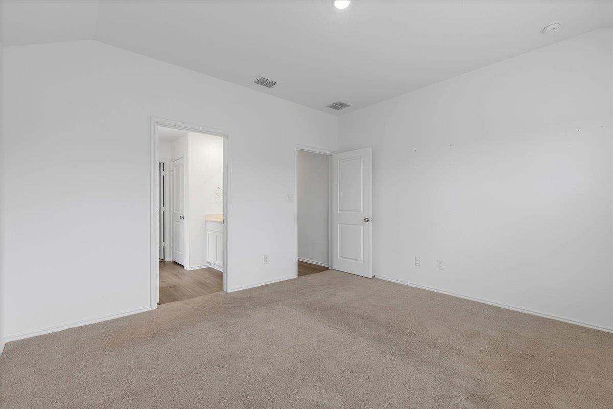 135 Agua Azul Bend Kyle TX 78640