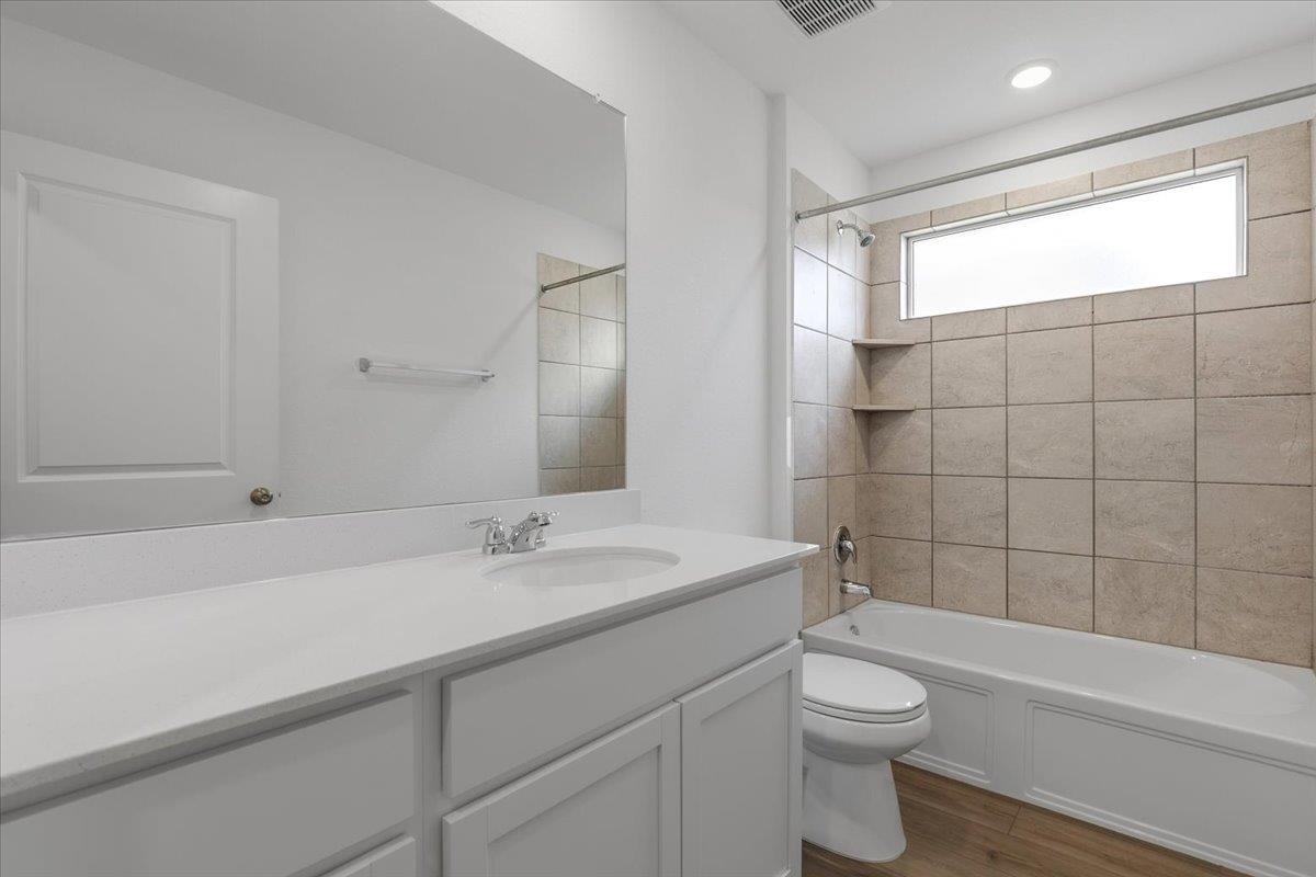 135 Agua Azul Bend Kyle TX 78640