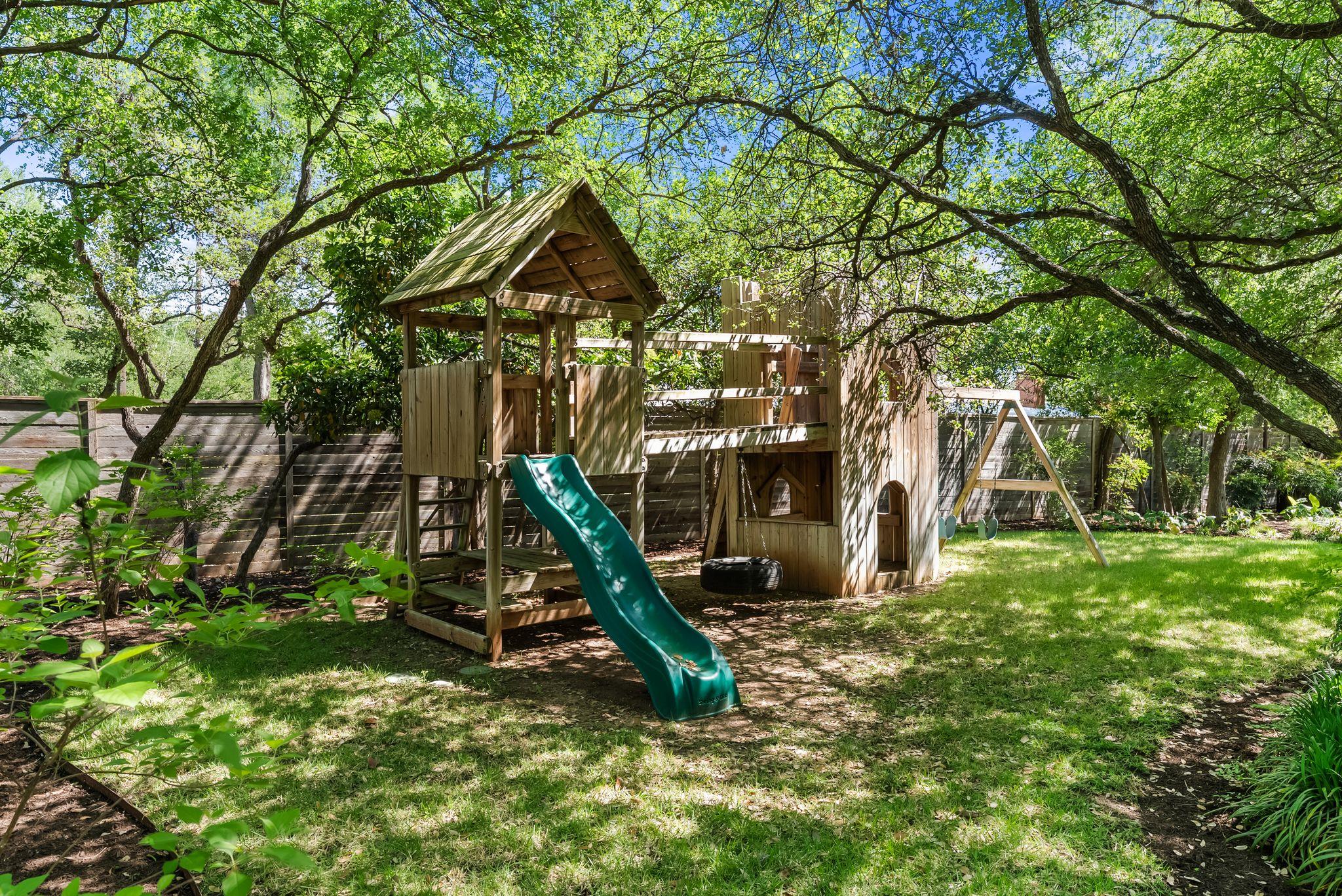 3 Chris Cove Austin TX 78746