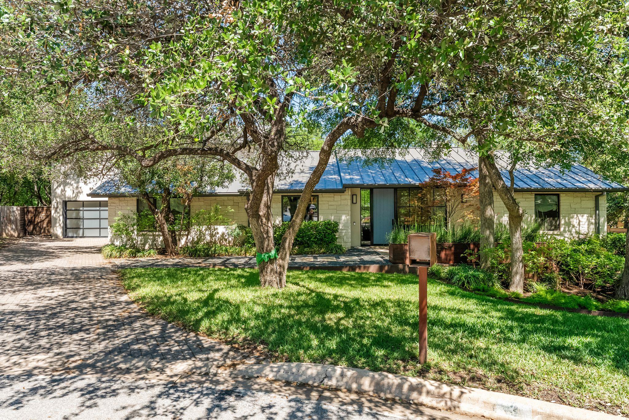 3 Chris Cove Austin TX 78746