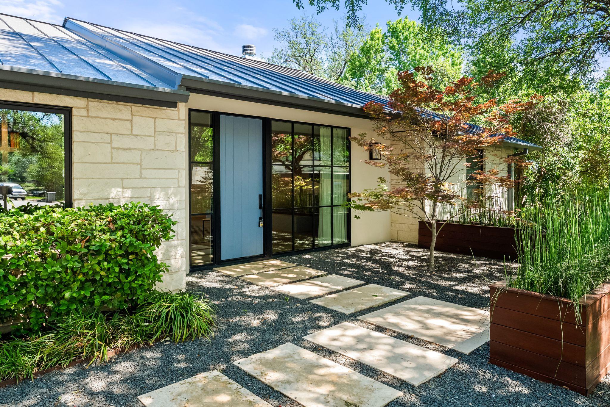 3 Chris Cove Austin TX 78746