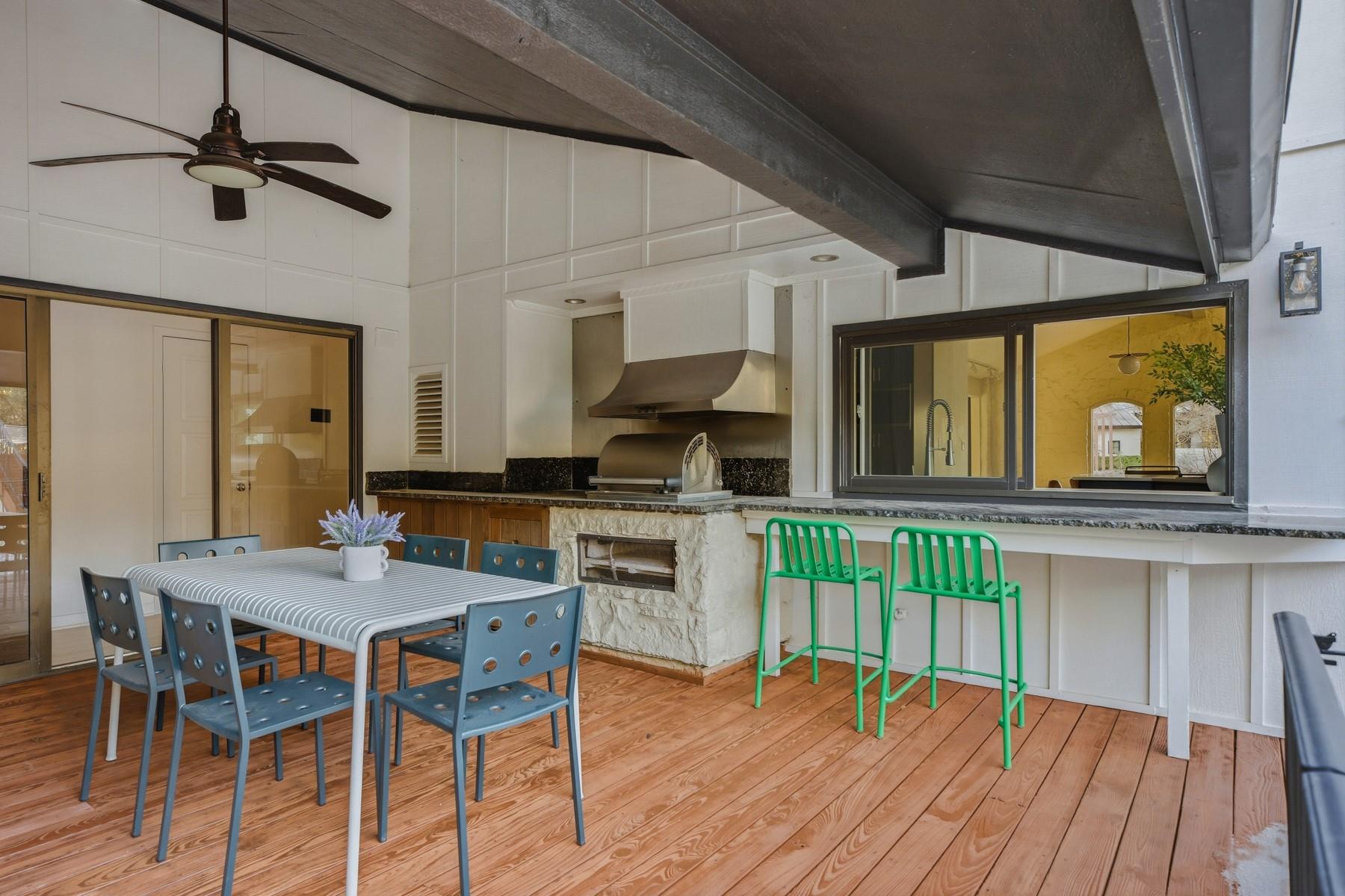 2609 Maria Anna Road Austin TX 78703