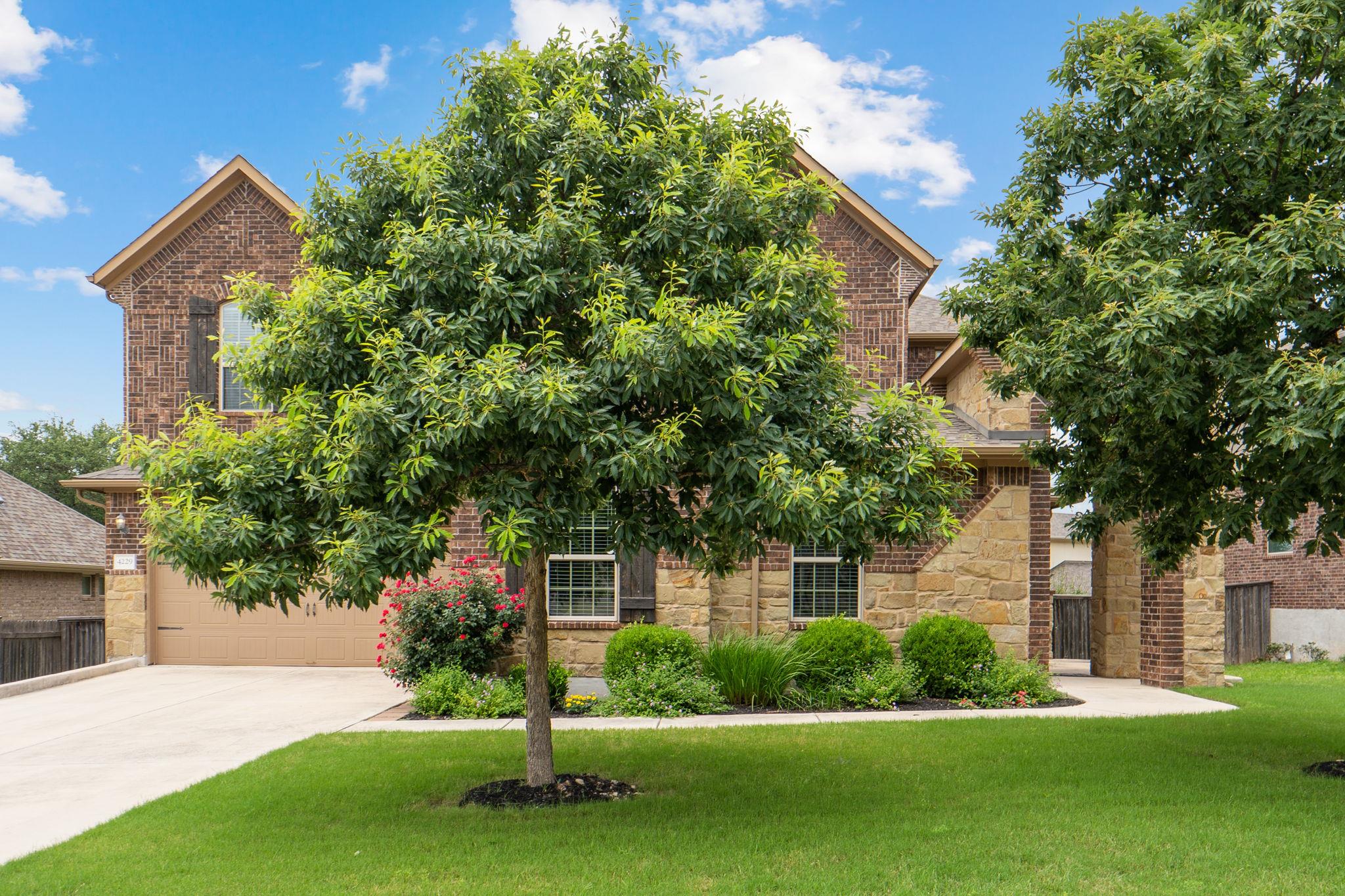 4229 Valley Oaks Drive Leander TX 78641