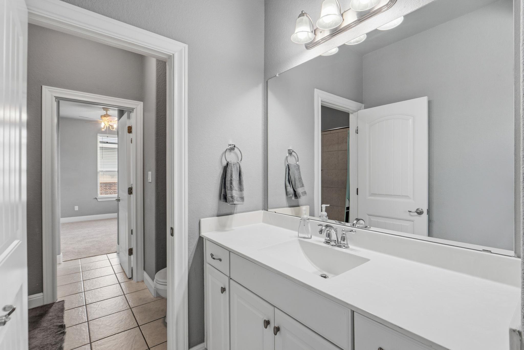 4229 Valley Oaks Drive Leander TX 78641