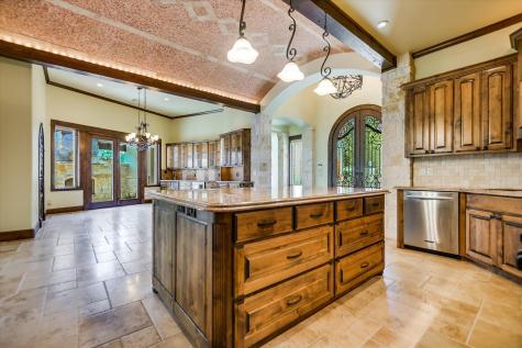 1608 Golden Nugget Horseshoe Bay TX 78657