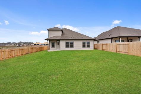 131 Ayres Horn Cedar Creek TX 78612