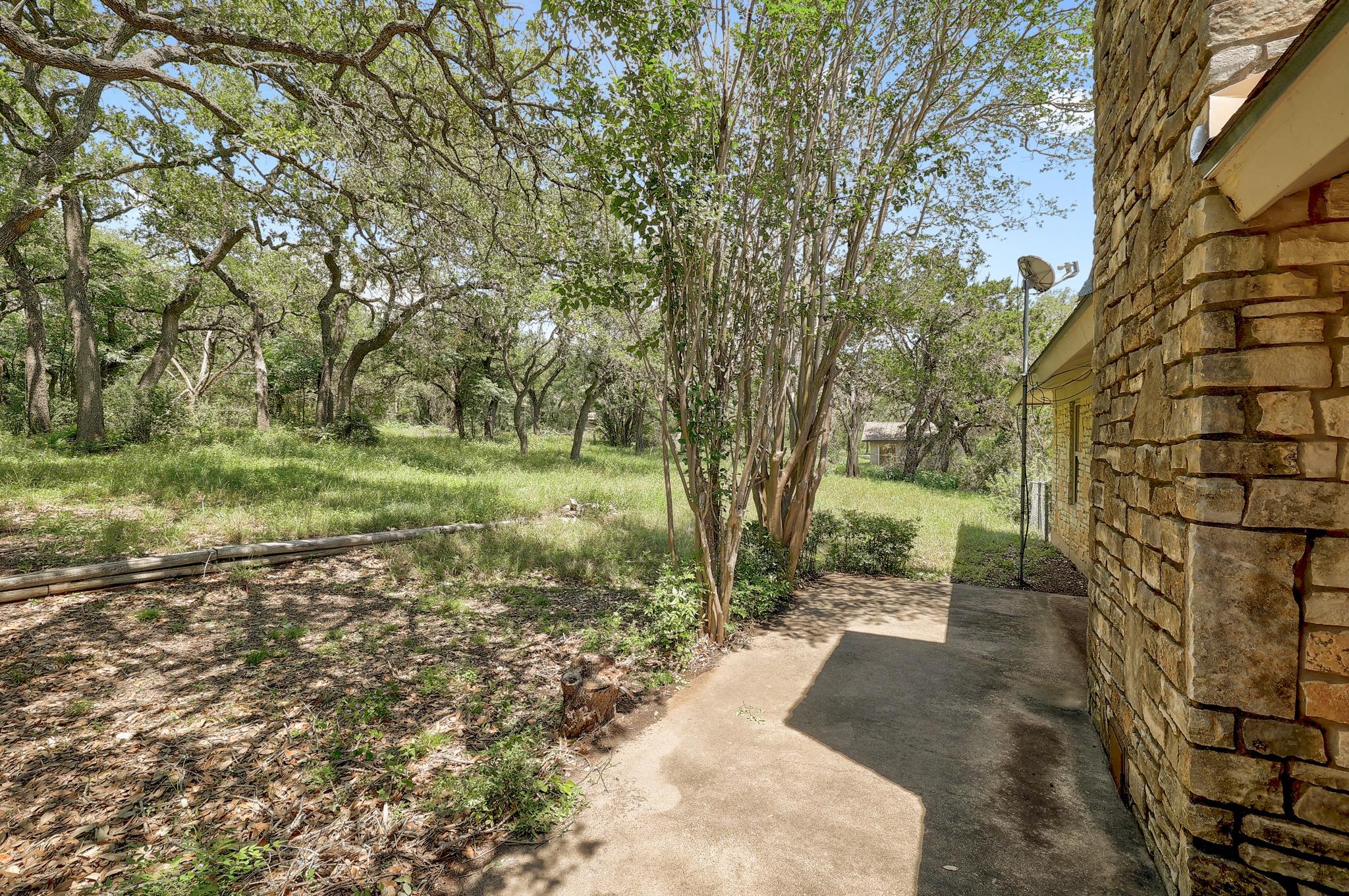 9400 Lauralan Drive Austin TX 78736
