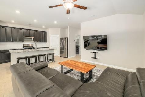 308 Babblebrook Way Hutto TX 78634