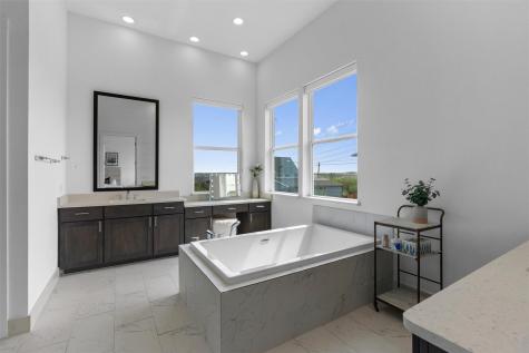 6108 Toscana Avenue Austin TX 78724