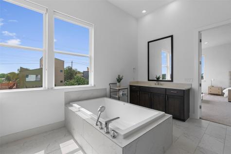 6108 Toscana Avenue Austin TX 78724