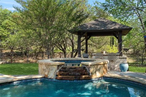 205 W Majestic Oak Lane Georgetown TX 78633
