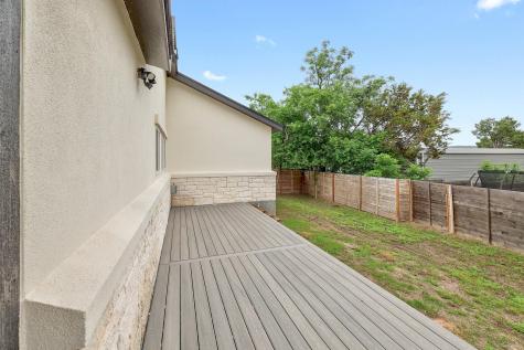 11001 4th Street Jonestown TX 78645