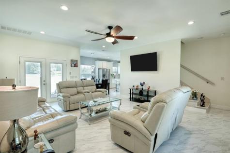 2409 Pecan Street Bastrop TX 78602
