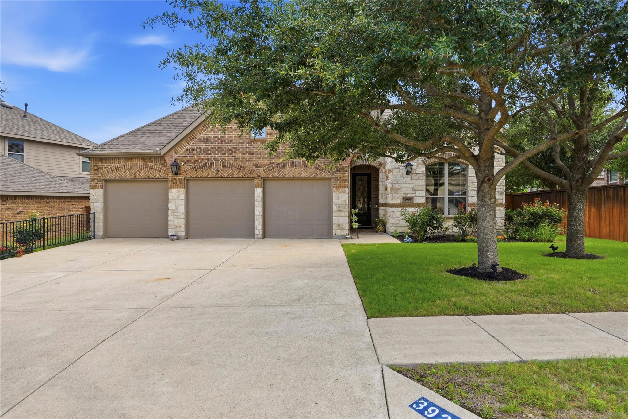 3928 Cole Valley Lane Round Rock TX 78681