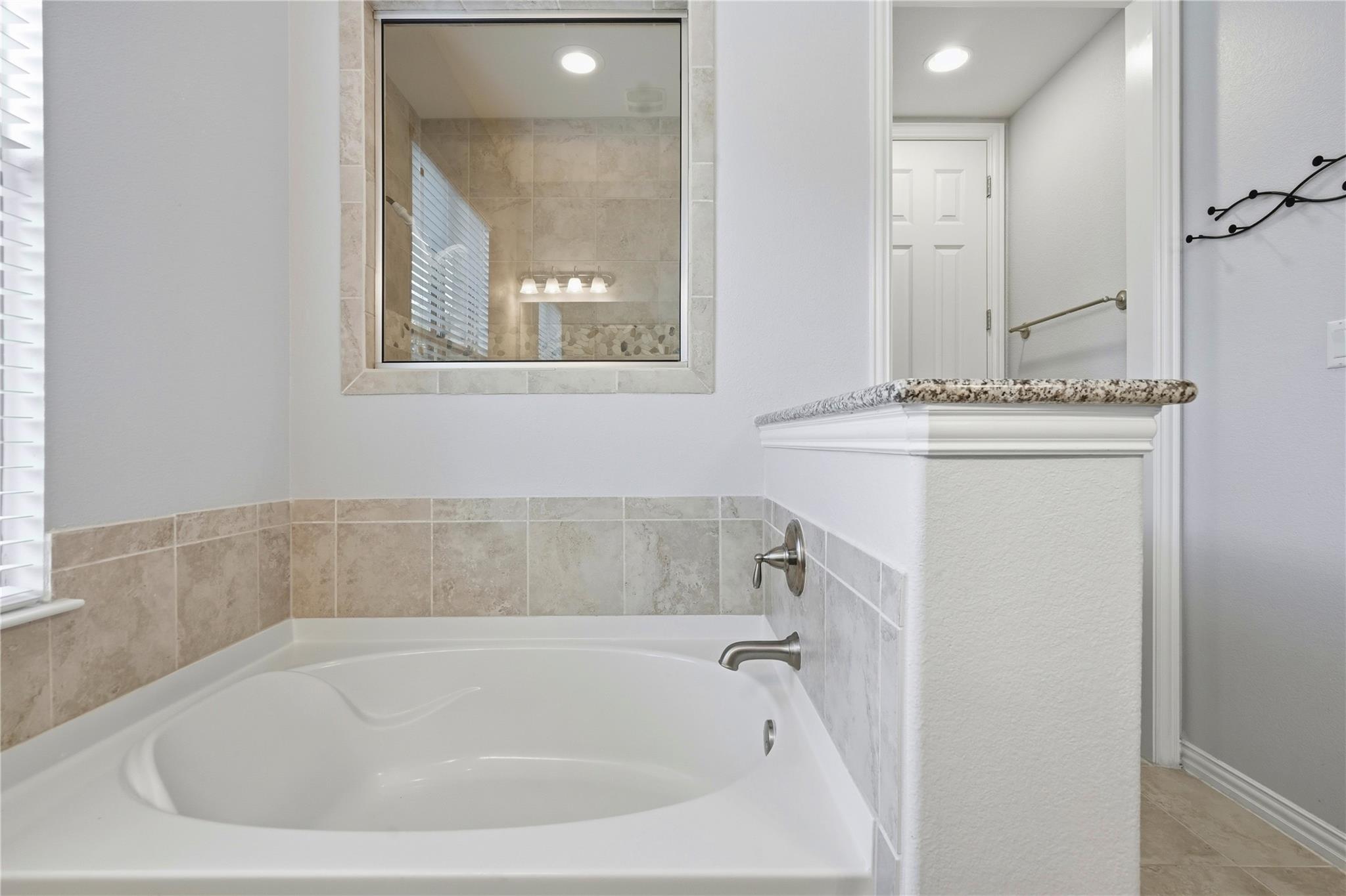3928 Cole Valley Lane Round Rock TX 78681