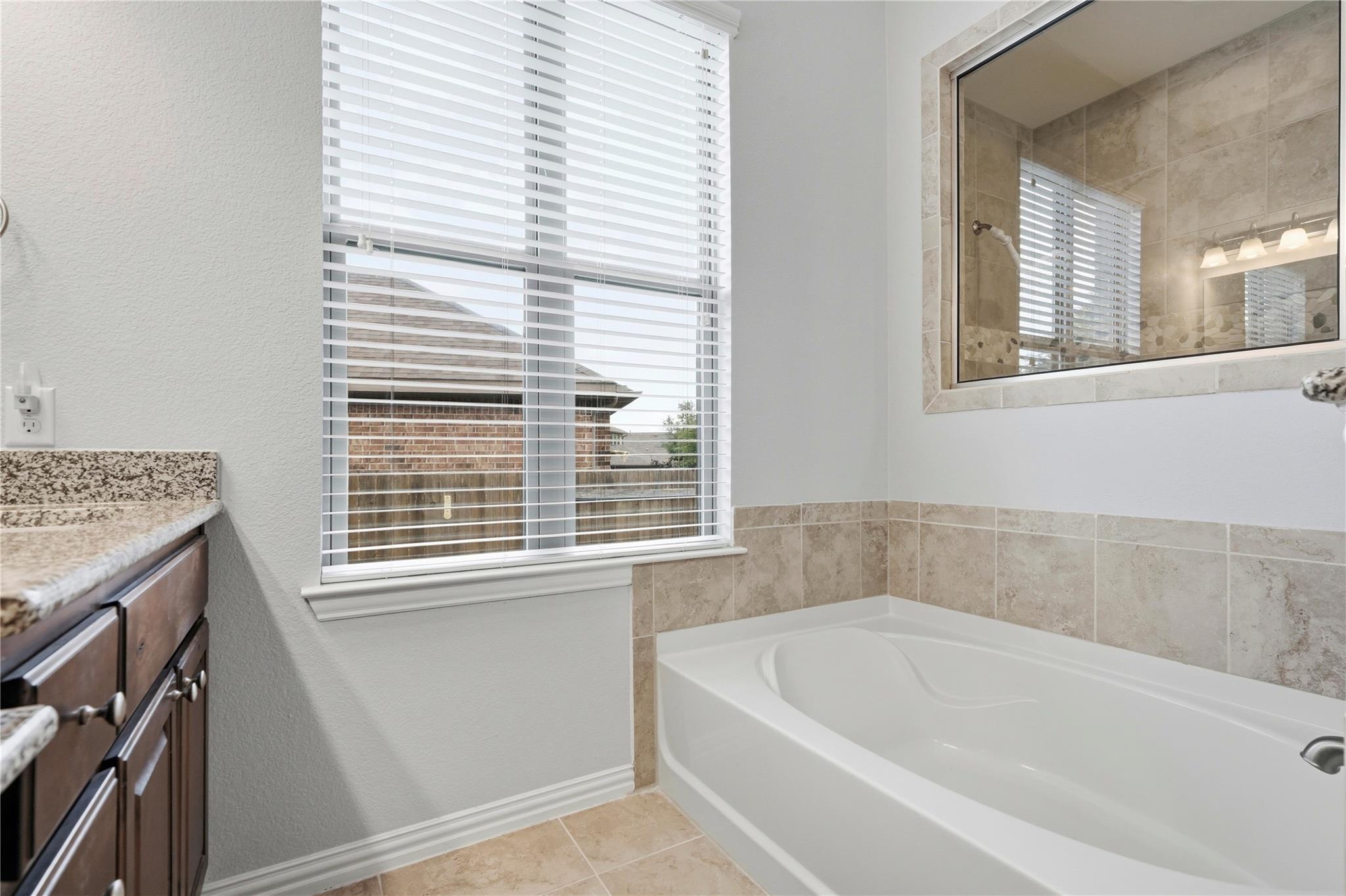 3928 Cole Valley Lane Round Rock TX 78681