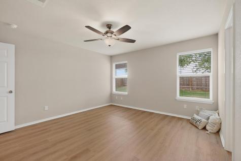 211 Lidell Street Hutto TX 78634