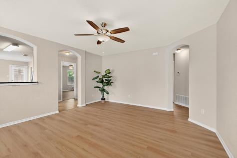 211 Lidell Street Hutto TX 78634