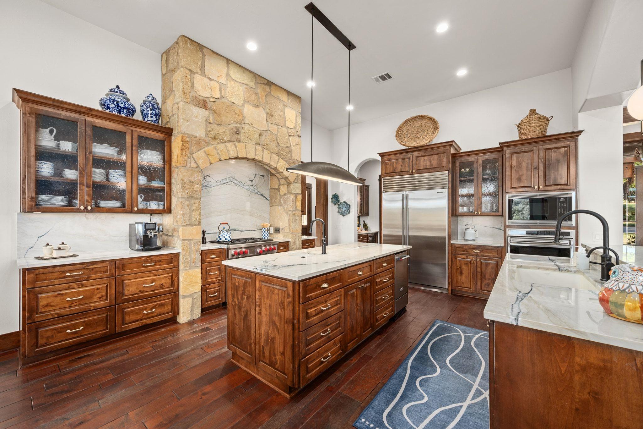 7715 Escala Drive Austin TX 78735