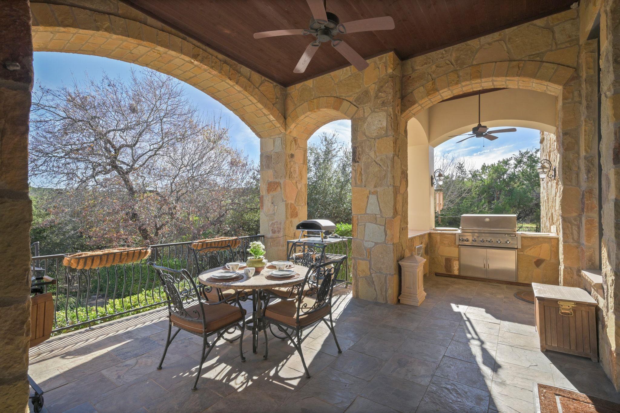 7715 Escala Drive Austin TX 78735