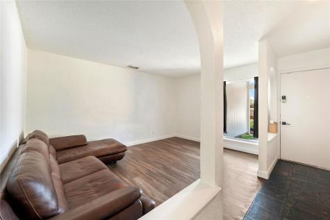 6107 Blarwood Drive Austin TX 78745