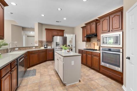 2705 Wolkin Cove Round Rock TX 78681