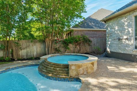 2705 Wolkin Cove Round Rock TX 78681
