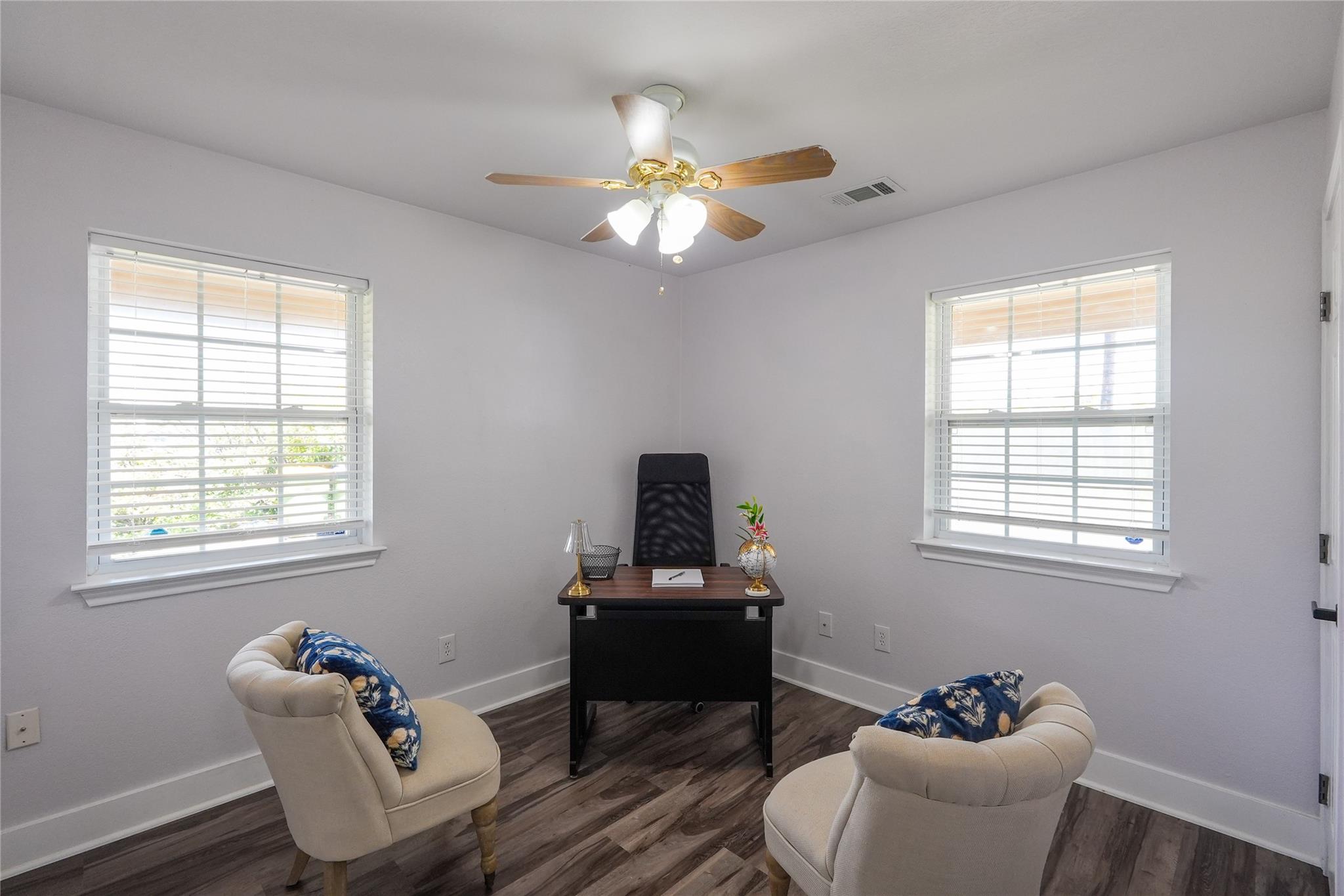 201 E Eggleston Street Manor TX 78653