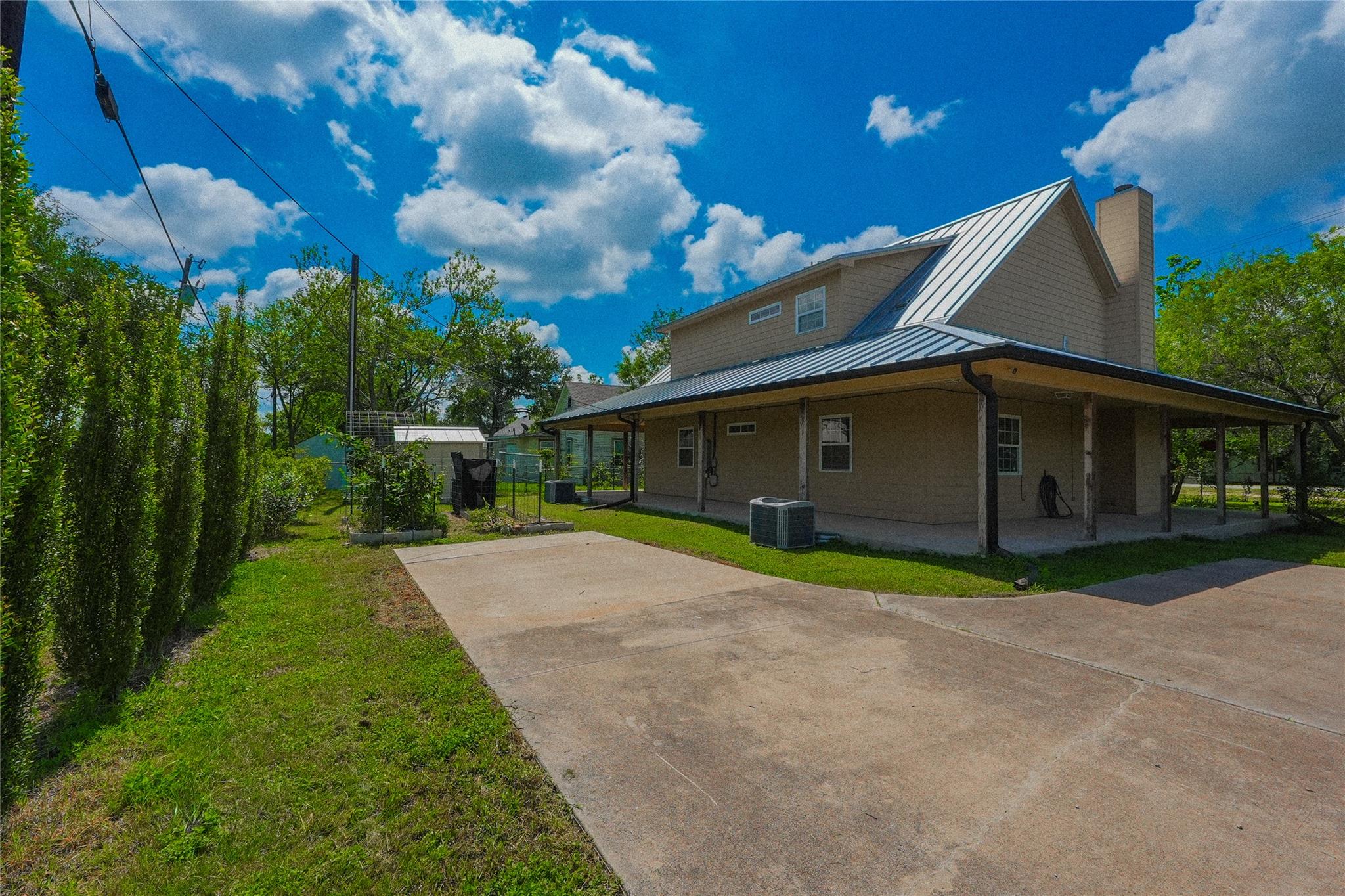 201 E Eggleston Street Manor TX 78653